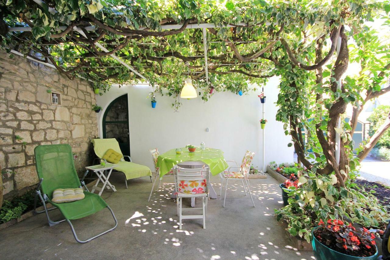 Clea Apartma *